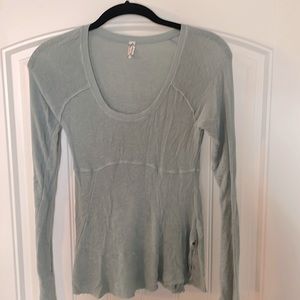 Free people knit top. Size small